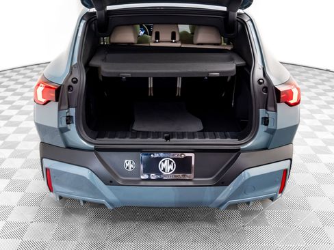 Certified 2025 BMW X2 xDrive28i w/ Premium Package image 31