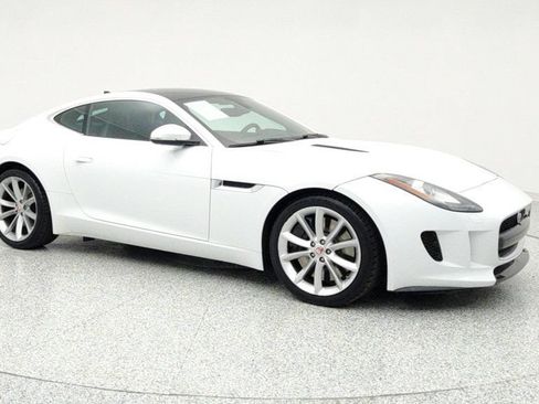 Used 2016 Jaguar F-TYPE S RWD image 3