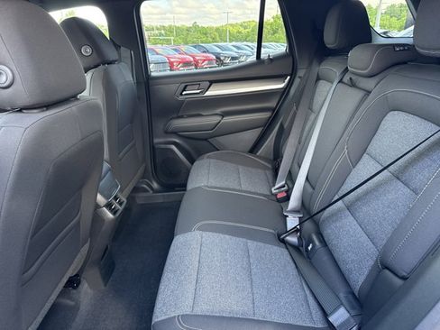 New 2026 GMC Terrain Elevation w/ Technology Package II AWD/4WD image 6