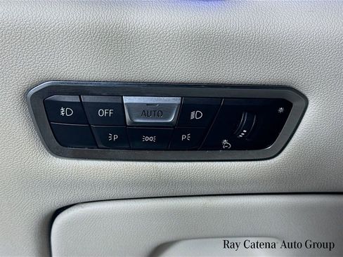 Used 2019 BMW X5 xDrive40i w/ M Sport Package image 10