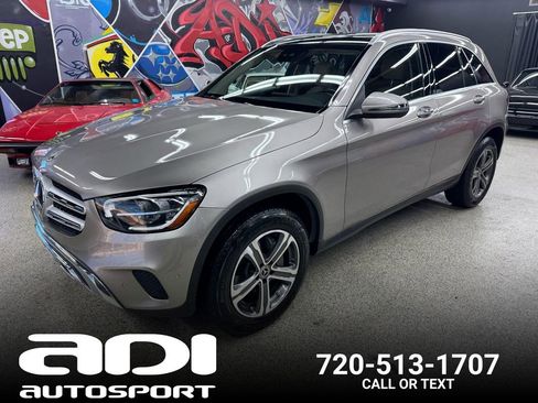 Used 2021 Mercedes-Benz GLC 300 4MATIC image 1