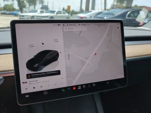Used 2023 Tesla Model 3 Standard Range RWD image 11