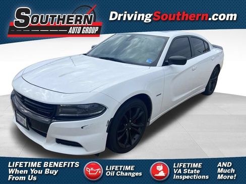 Used 2016 Dodge Charger R/T w/ Plus Group RWD image 1