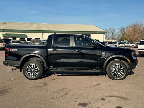 Used 2024 Ford Ranger Lariat w/ FX4 Off-Road Package image 34