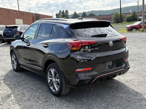 Used 2022 Buick Encore GX Select w/ Sport Touring Package FWD image 6