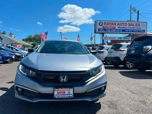 Used 2019 Honda Civic EX image 3