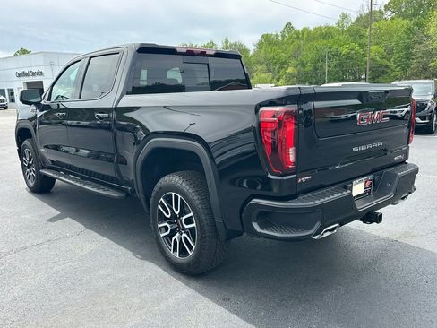 New 2026 GMC Sierra 1500 AT4 w/ AT4 Premium Package image 8