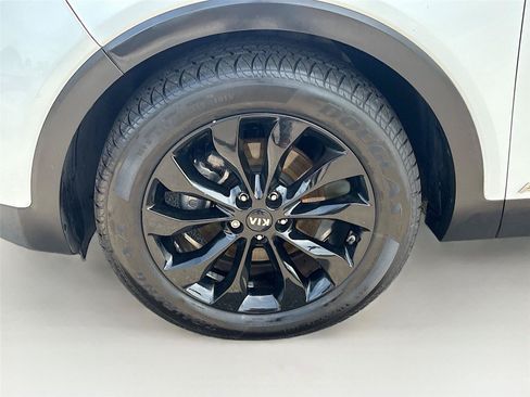 Used 2020 Kia Sorento EX AWD/4WD image 32