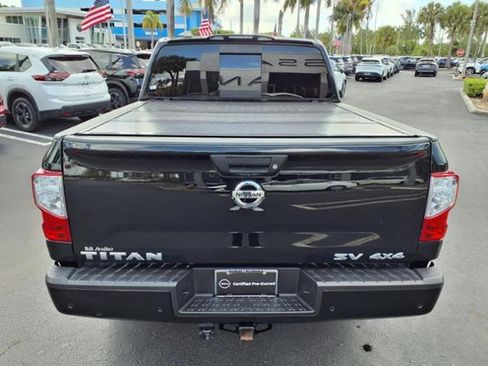 Certified 2021 Nissan Titan SV w/ SV Convenience Package image 32