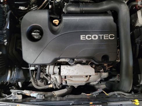 Used 2019 Chevrolet Equinox LT image 30