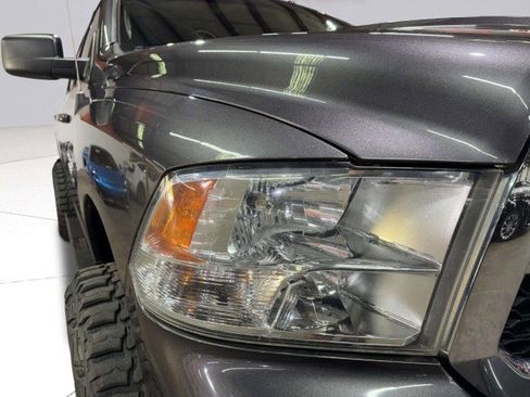 Used 2019 RAM 1500 Classic SLT image 14