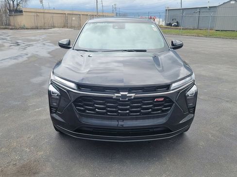 Used 2024 Chevrolet Trax RS w/ Driver Confidence Package image 4