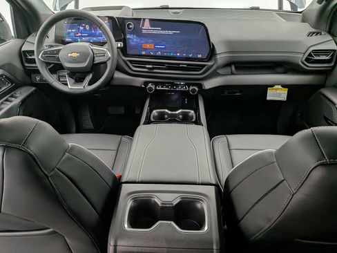New 2026 Chevrolet Silverado EV LT image 14