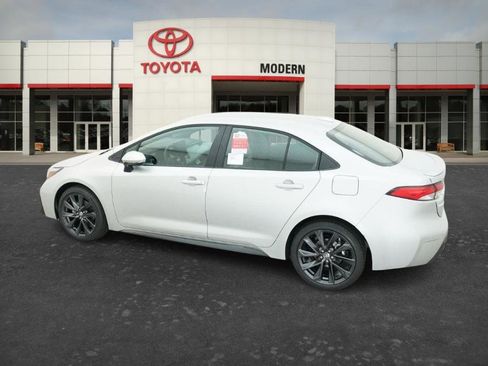 New 2026 Toyota Corolla SE FWD image 5