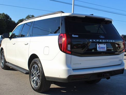 New 2025 Ford Expedition Max Active image 8