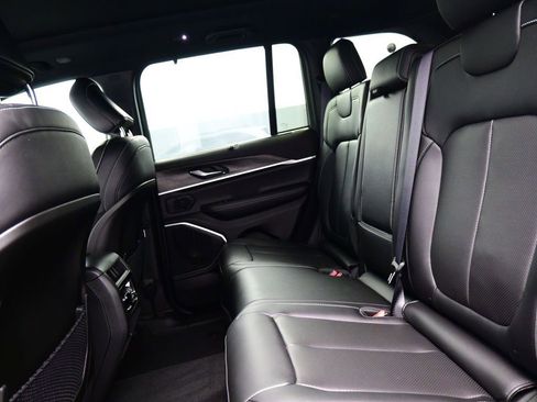 New 2025 Jeep Grand Cherokee Limited 4xe w/ Luxury Tech Group II image 14