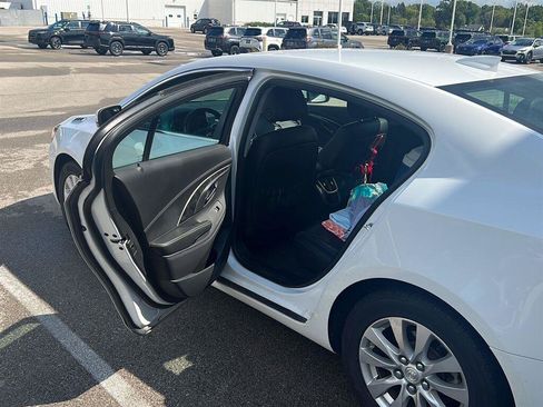 Used 2015 Buick LaCrosse Leather FWD image 11