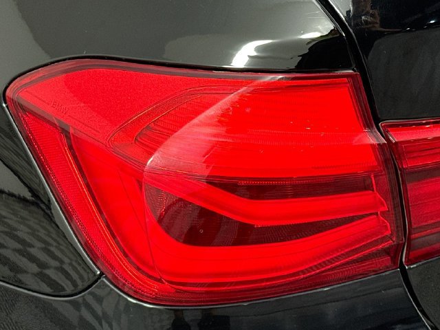 Used 2016 BMW 320i Sedan w/ Driver Assistance Package RWD image 33