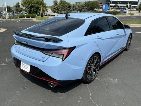 Used 2022 Hyundai Elantra N FWD image 3