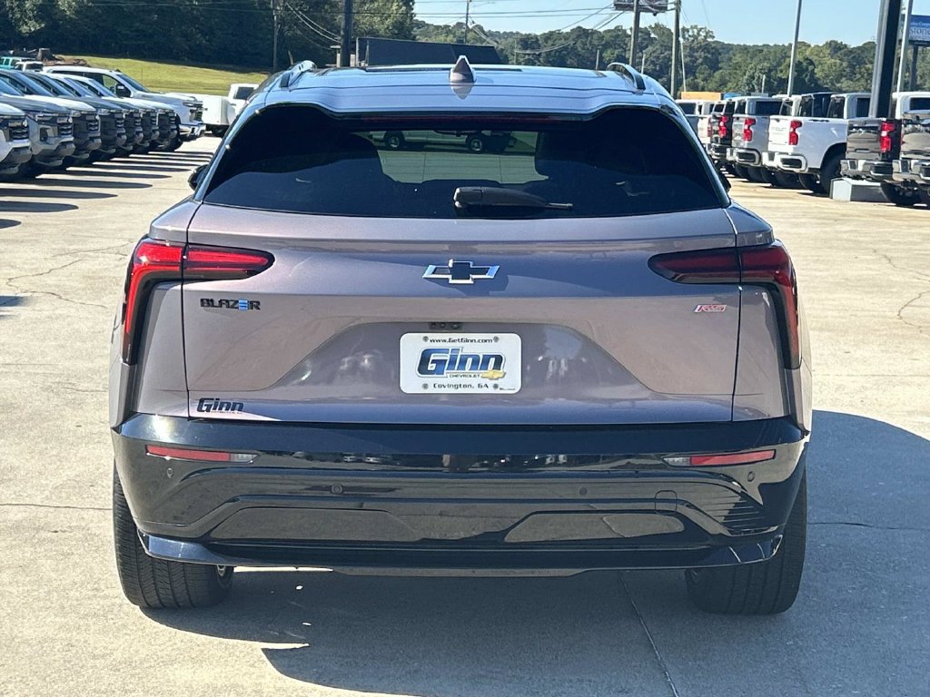 Used 2024 Chevrolet Blazer EV RS RWD image 3