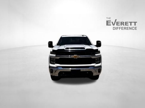Used 2025 Chevrolet Silverado 2500 LT w/ All Star Edition AWD/4WD image 2