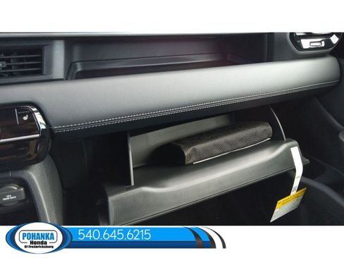 New 2025 Honda Pilot Touring image 30