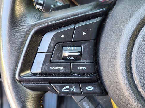 Used 2021 Subaru Crosstrek 2.5i Sport w/ Moonroof Package AWD/4WD image 23