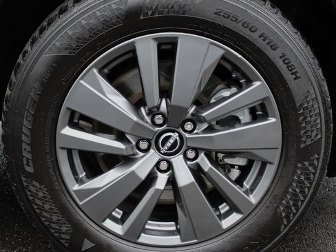 Certified 2024 Nissan Pathfinder S image 11