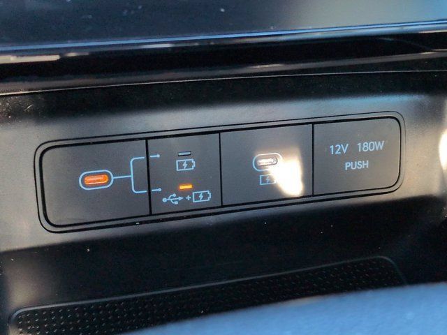 Used 2025 Hyundai Santa Cruz SEL FWD image 20