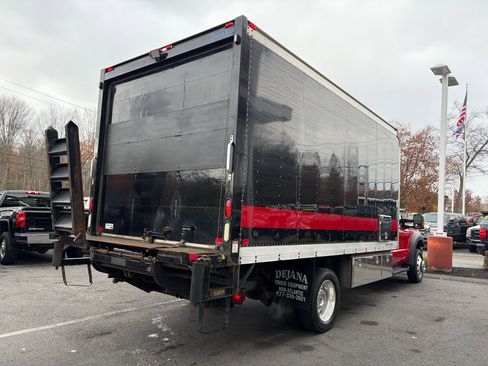 Used 2015 Ford F550 4x4 Regular Cab Super Duty image 7