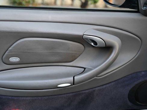 Used 2003 Porsche 911 Carrera 4S image 15