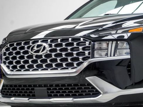 Used 2022 Hyundai Santa Fe SEL w/ Convenience + Premium Package FWD image 2