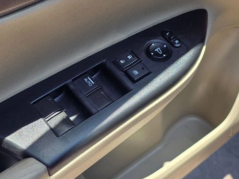Used 2014 Honda Accord LX image 25