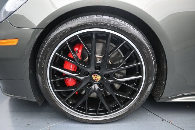 Used 2023 Porsche Panamera GTS AWD/4WD image 11