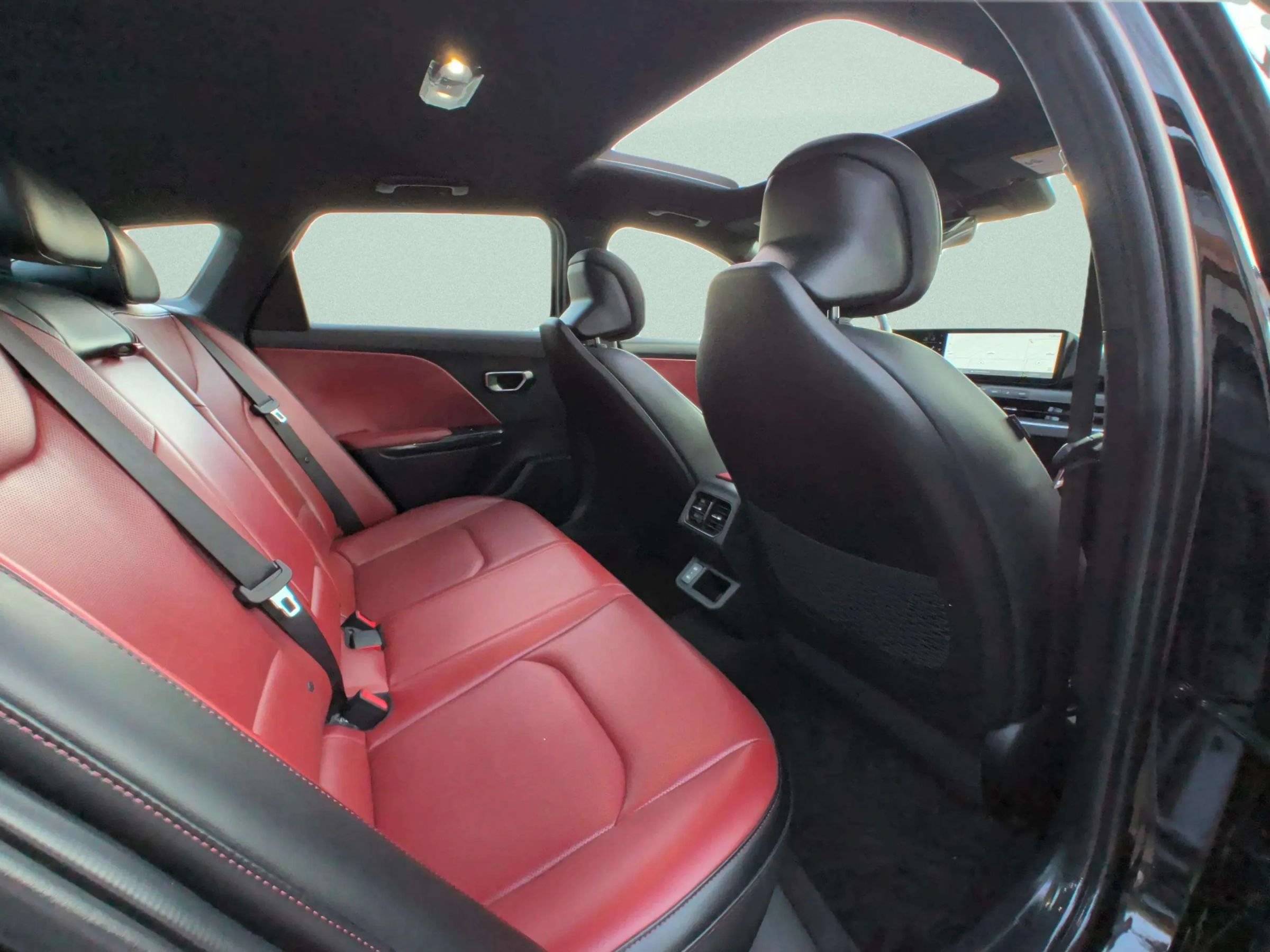 Used 2025 Kia K4 GT-Line Turbo FWD image 31