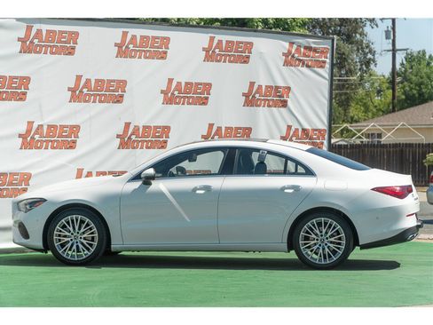 Used 2025 Mercedes-Benz CLA 250 image 24