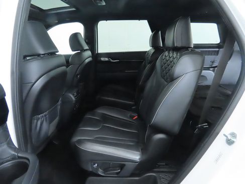 Used 2020 Hyundai Palisade Limited image 22