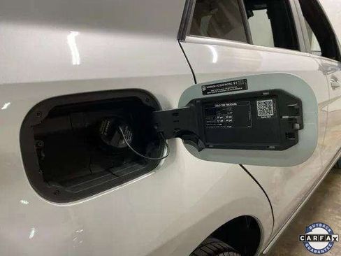 Used 2017 Mercedes-Benz GLE 350 4MATIC image 97