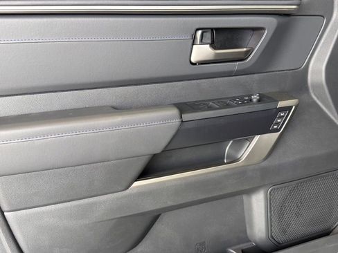 New 2026 Toyota Tundra Platinum AWD/4WD image 15