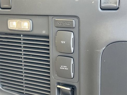 New 2025 Ford Expedition Max Platinum w/ Platinum Ultimate Package image 23