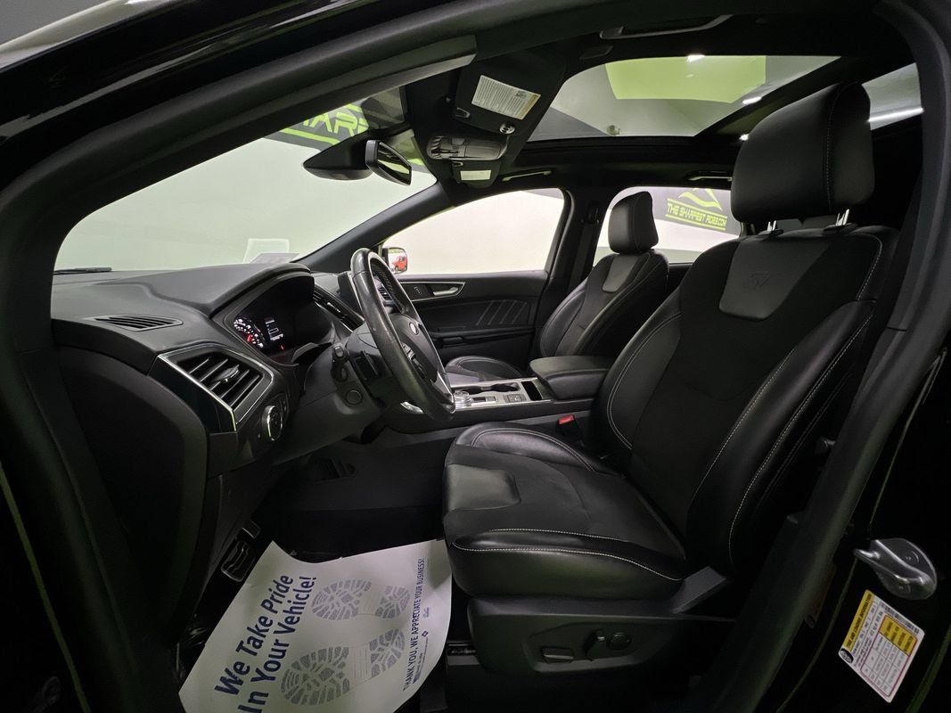 Used 2022 Ford Edge ST w/ Equipment Group 401A AWD/4WD image 16