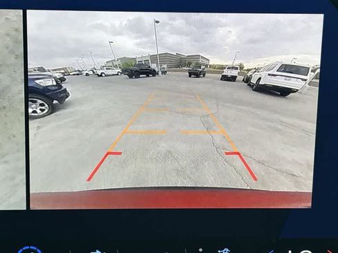 Used 2024 Chevrolet Traverse LT w/ Midnight/Sport Edition image 26