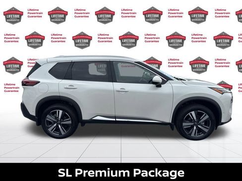 Certified 2022 Nissan Rogue SL w/ SL Premium Package image 5