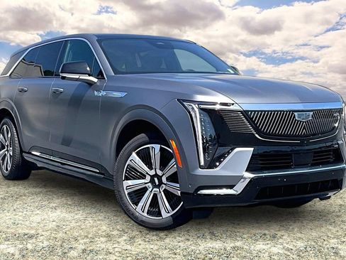 Certified 2026 Cadillac Escalade IQ Luxury 1 AWD/4WD image 1