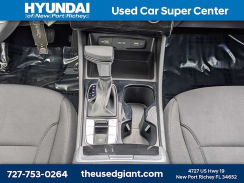 Certified 2024 Hyundai Tucson SE FWD image 19