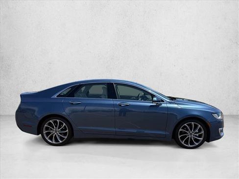 Used 2019 Lincoln MKZ Reserve w/ Reserve Plus Package FWD image 4