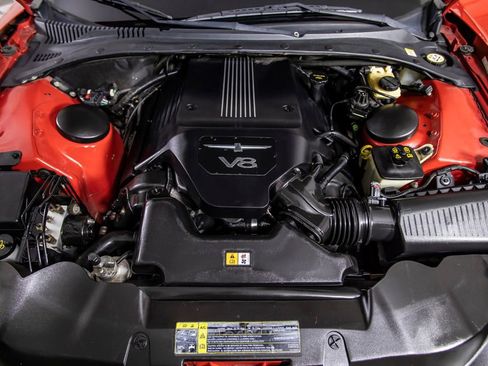 Used 2003 Ford Thunderbird image 42