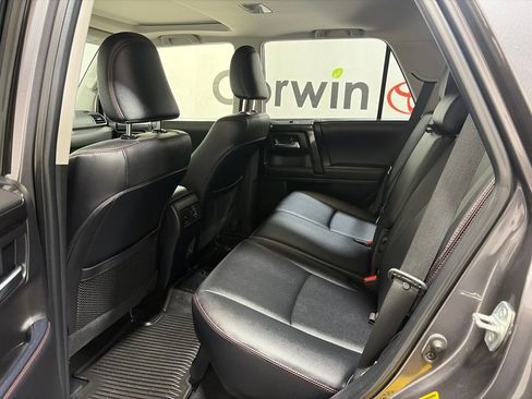 Used 2023 Toyota 4Runner TRD Off-Road Premium w/ Moonroof Package AWD/4WD image 20