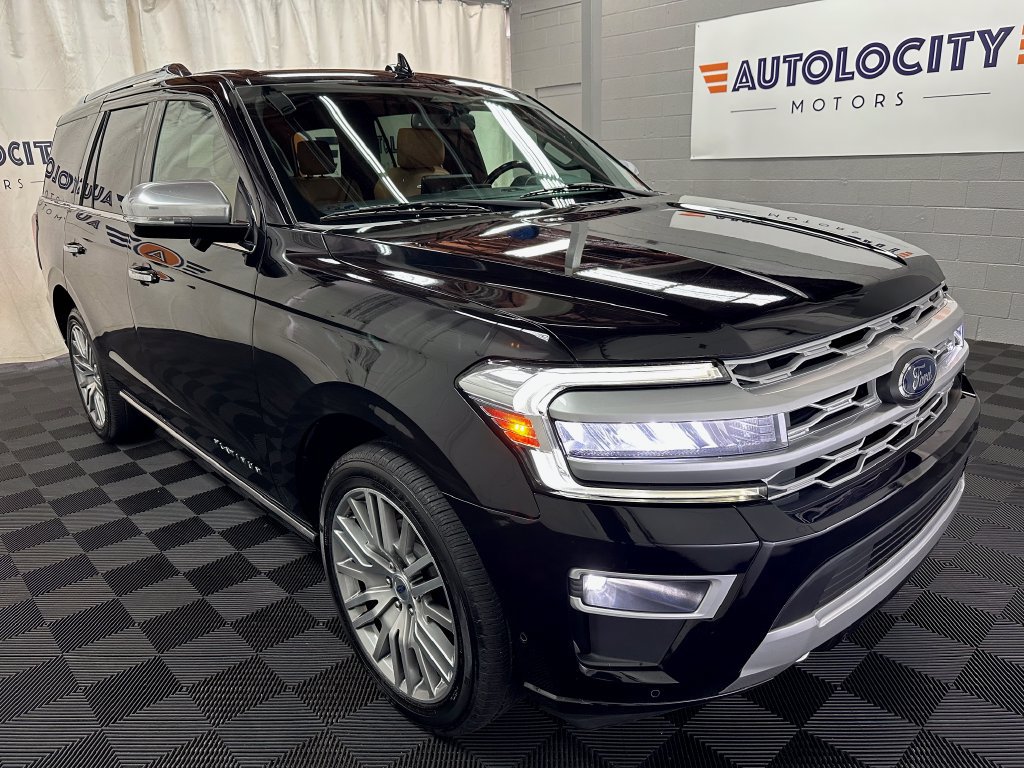 Used 2022 Ford Expedition Platinum AWD/4WD image 3