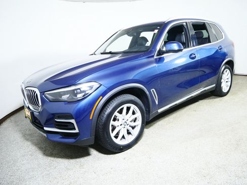 Used 2022 BMW X5 xDrive40i w/ Premium Package AWD/4WD image 3